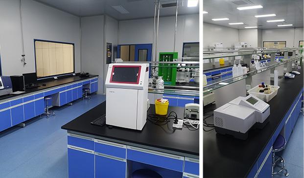 Testing laboratory benches with HPLC and spectrophotometer instruments
